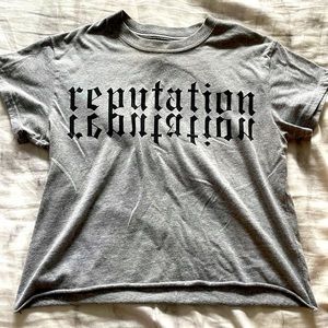 Reputation crop t shirt